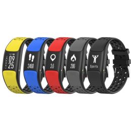 Smart Fit Sporty Fitness Tracker and Waterproof Swimmers Watch (Color: BLACK)